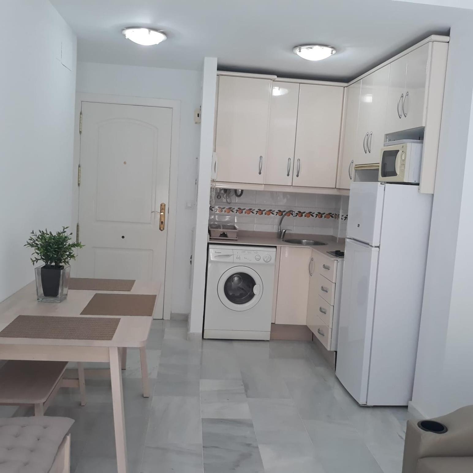 Lope De Vega- Fuengirola Appartement Buitenkant foto